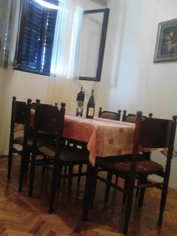Apartment Olimp 울친 객실 사진